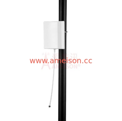 2.3- 2.7GHz Outdoor or Indoor 10dBi Vertical Polarization 4G LTE WIFI Flat Panel Antenna